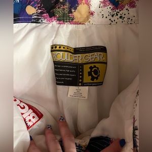 Kids snow pants. Size large . Fits like XL kids or Woman’s small